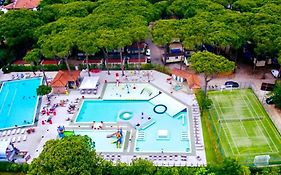 Dena Chalets - Lido Di Spina At The Beach