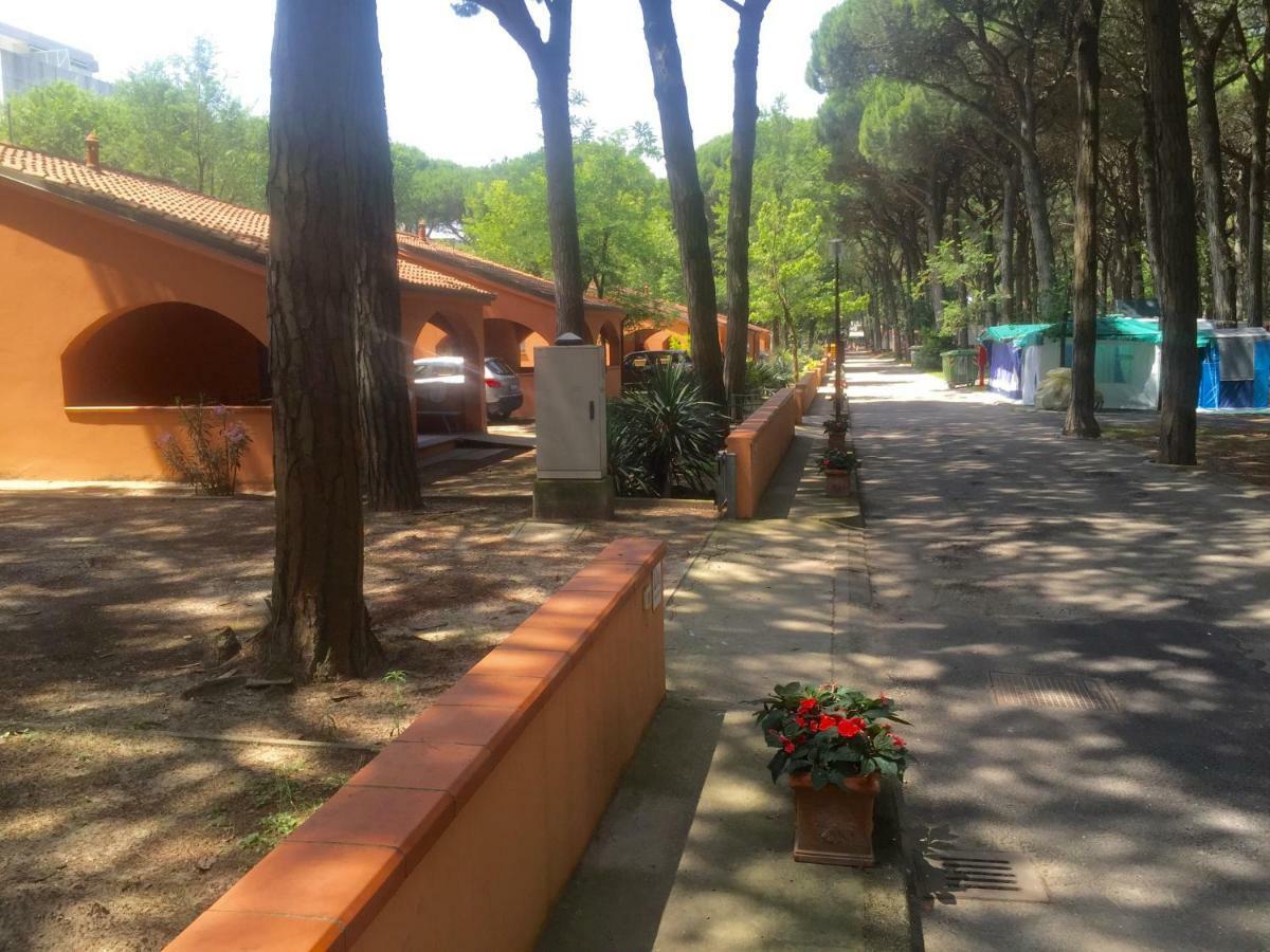 Dena Chalets - Lido Di Spina At The Beach Zewnętrze zdjęcie